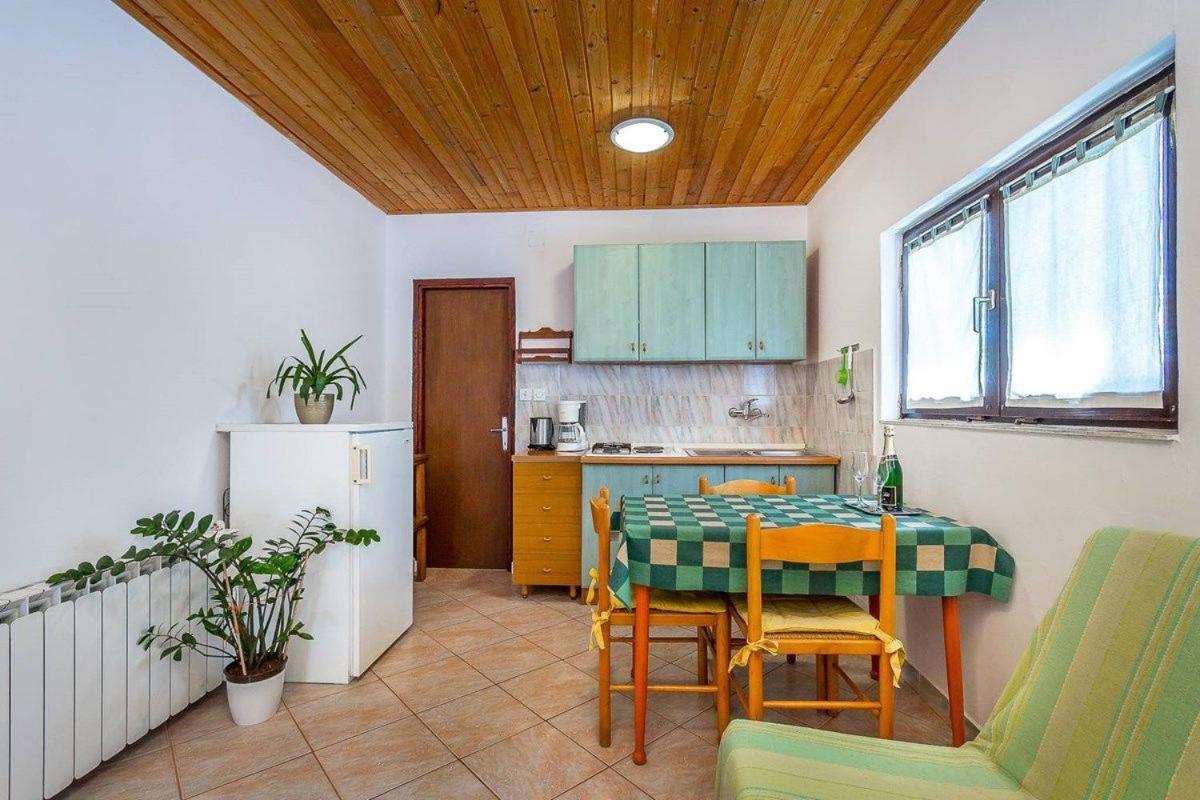 Apartments Dragica Valbandon 외부 사진
