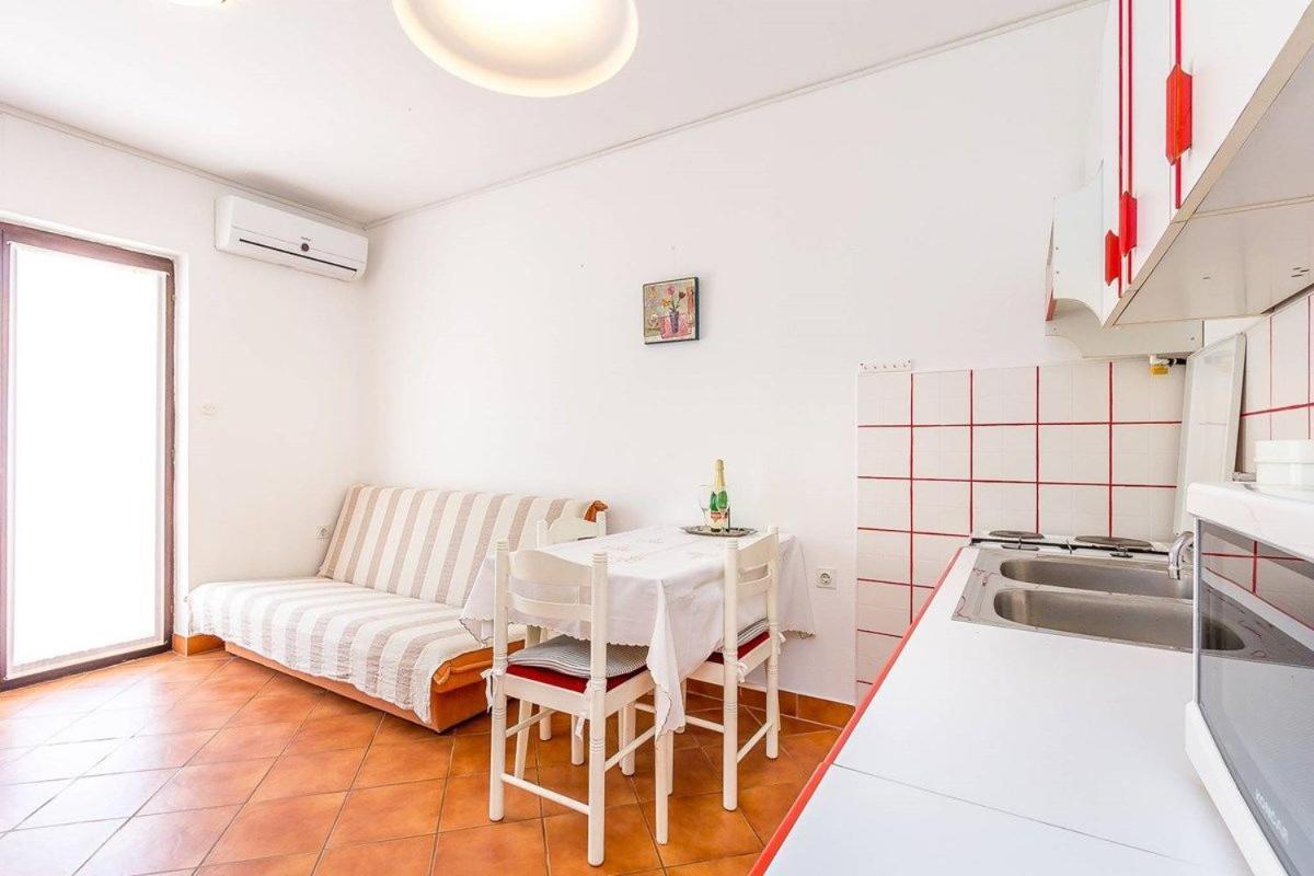 Apartments Dragica Valbandon 외부 사진