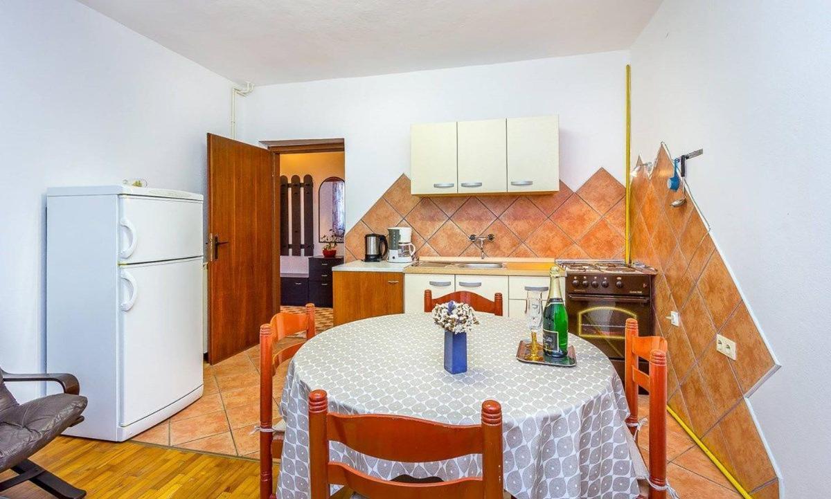 Apartments Dragica Valbandon 외부 사진