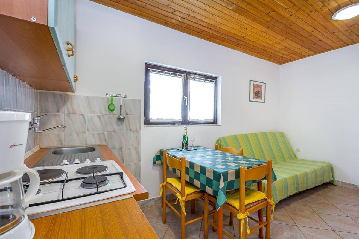 Apartments Dragica Valbandon 외부 사진
