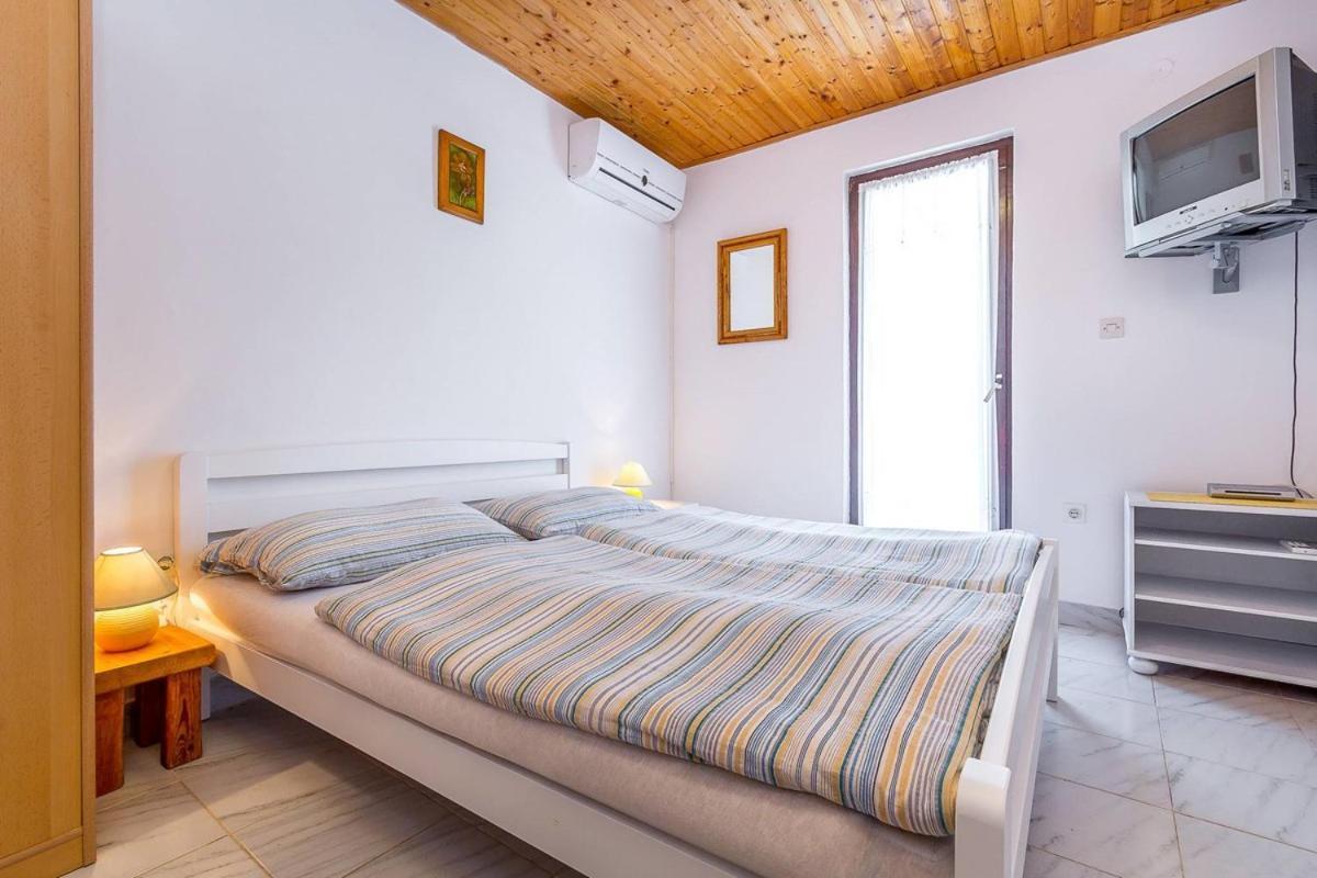 Apartments Dragica Valbandon 외부 사진