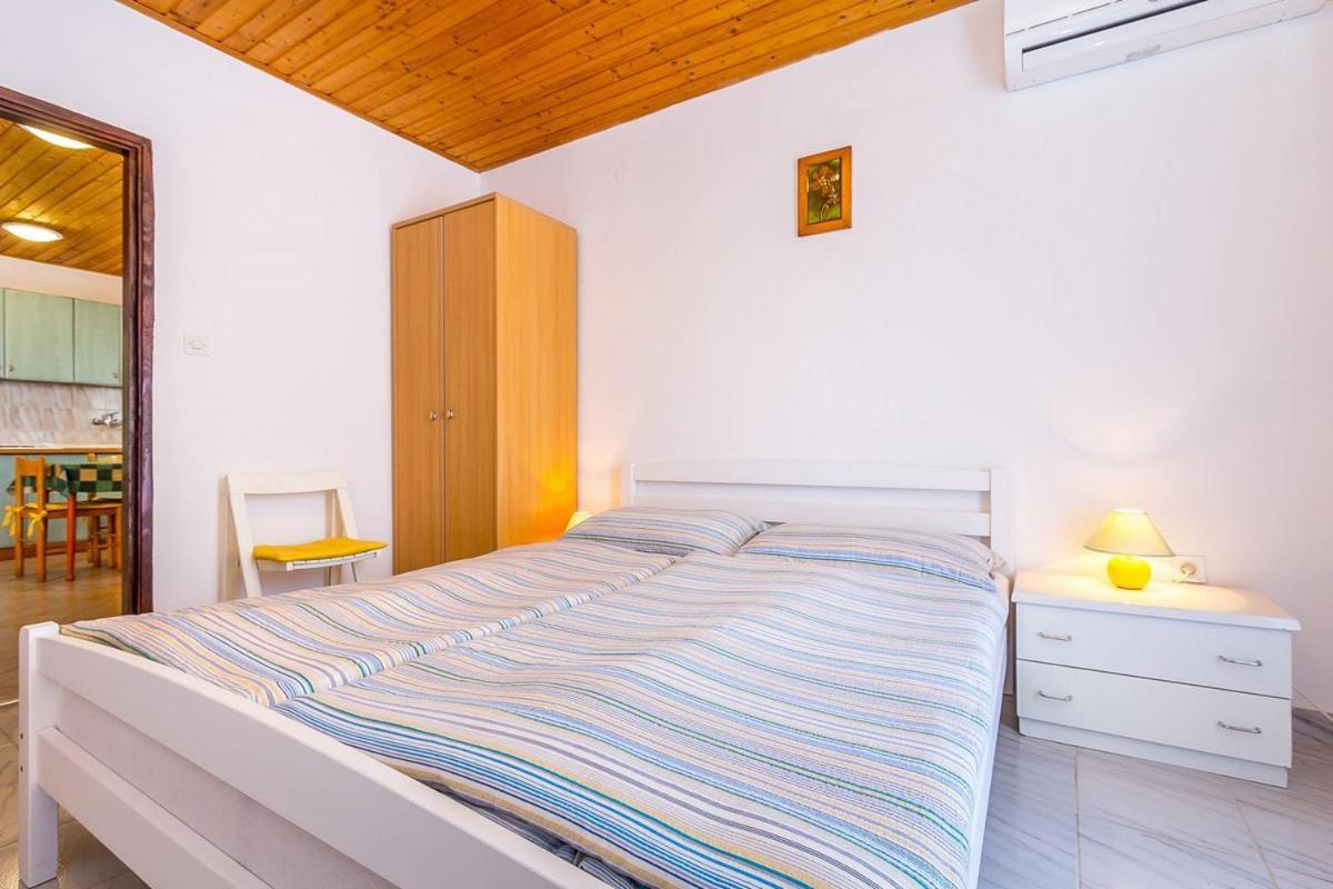 Apartments Dragica Valbandon 외부 사진