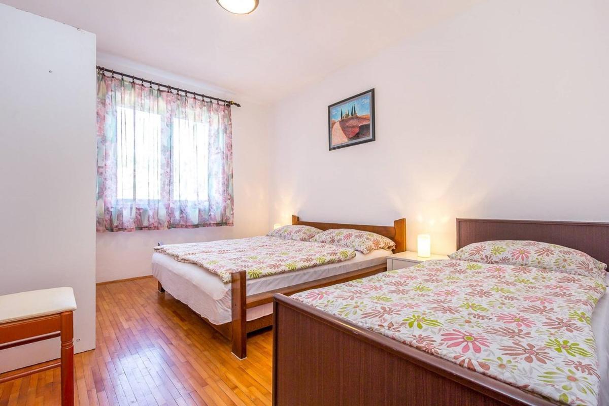 Apartments Dragica Valbandon 외부 사진
